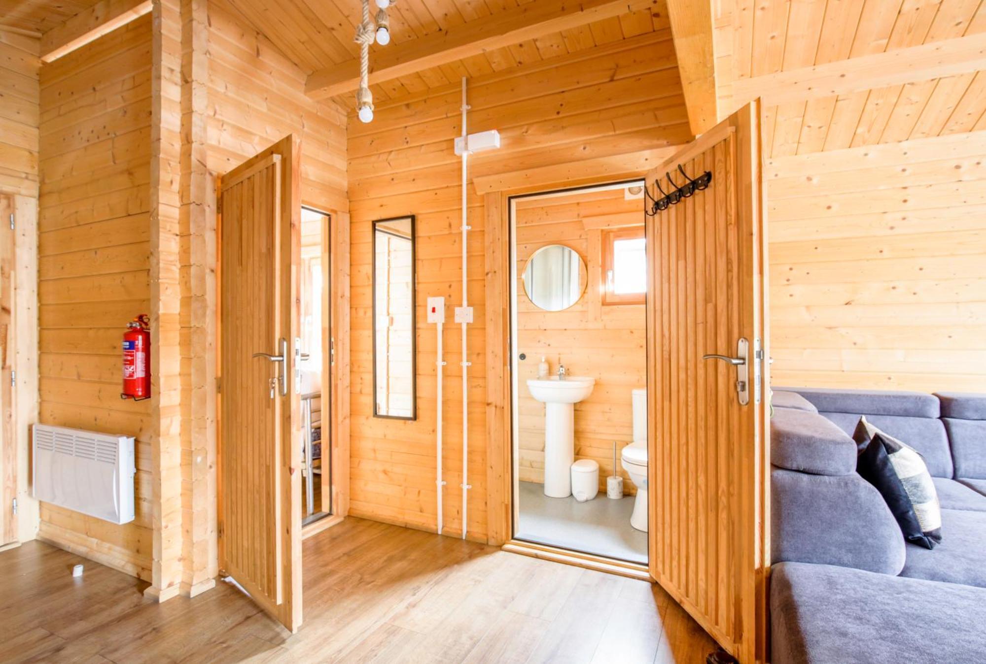 The Baltic Cabin - Cains Brewery Village ليفربول المظهر الخارجي الصورة