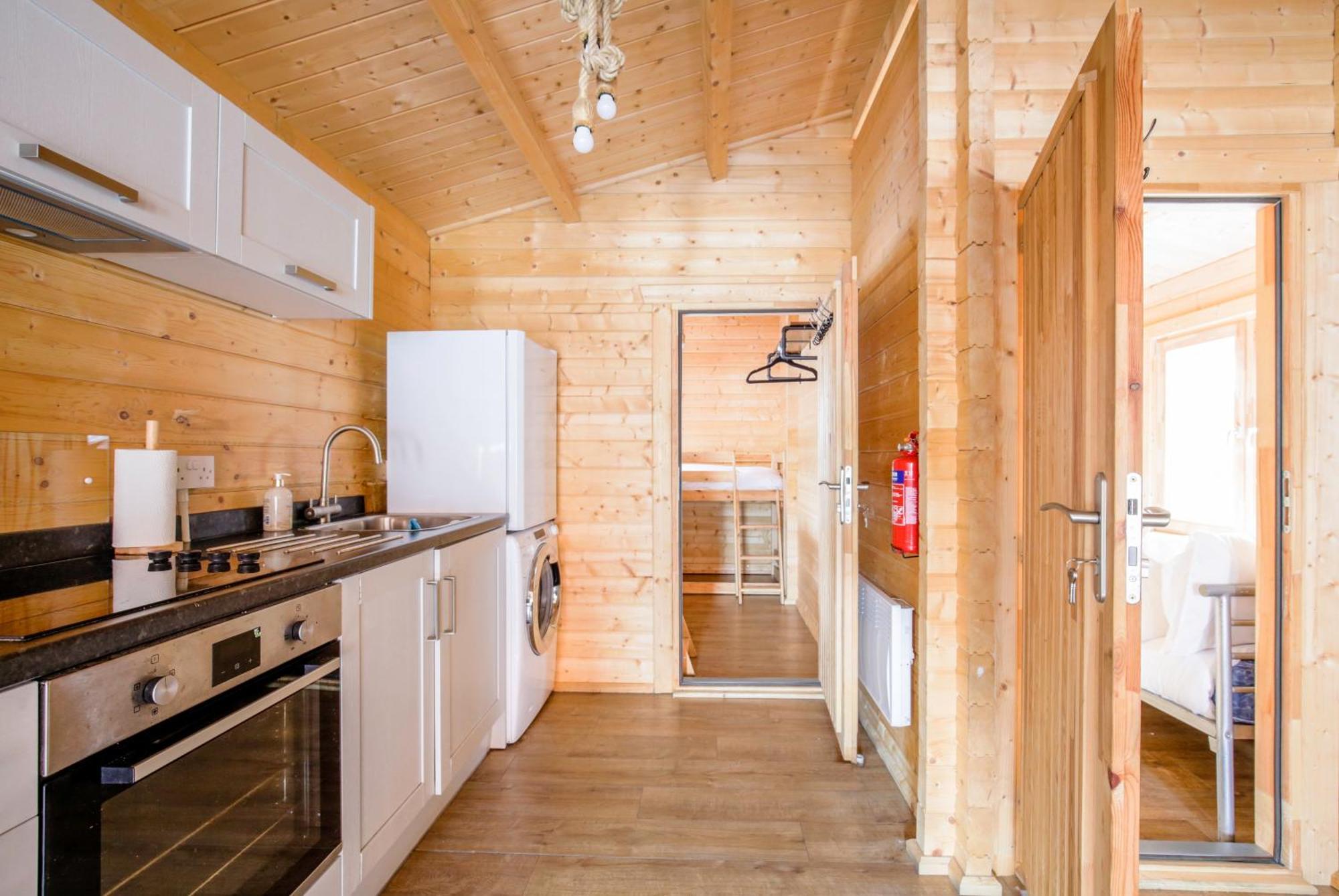 The Baltic Cabin - Cains Brewery Village ليفربول المظهر الخارجي الصورة